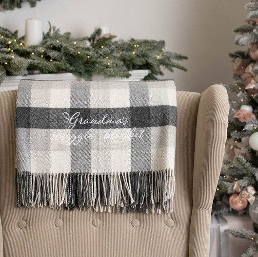 Christmas throw blanket personalized, Embroidered snuggle blanket, Christmas blanket with name , Christmas grandmother gift, Nanna blanket